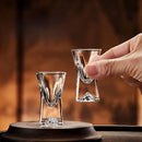 Conjunto de 6 Copos para Bebidas, Copo de Vinho Pequeno, Copo de Vinho Listrado, Copo Transparente para Baijiu, Copo de Design Artístico para Uso Doméstico